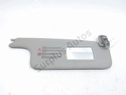 Used Right sun visor Right sun visor 37784737 37784737
