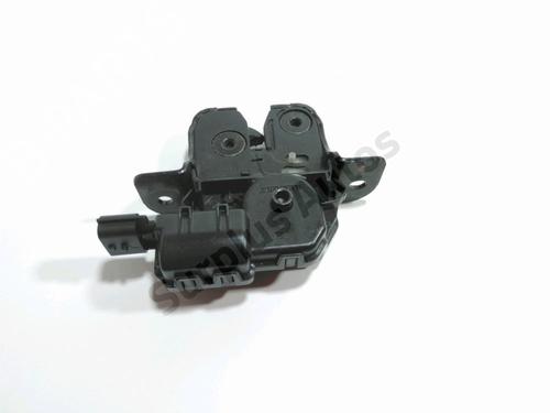 Used Tailgate lock RENAULT MEGANE III Grandtour (KZ0/1) 1.5 dCi (KZ09, KZ0D, KZ1G, KZ29, KZ14, KZ1W, KZ10, KZ1F,... (110 hp) 30769193