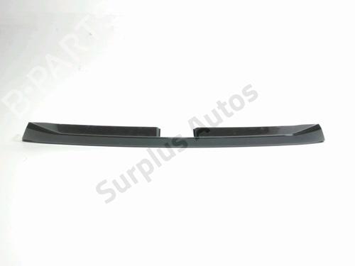 Used Tailgate handle Tailgate handle PEUGEOT 308 III (FB_, FH_, FP_, F3_, FM_) Hybrid 136 (FPHPYC) (136 hp) 40060435 40060435