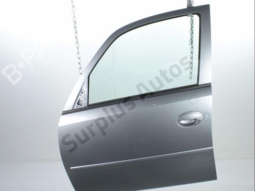 Used Left front door OPEL MERIVA A MPV (X03) 1.6 (E75) (105 hp) 30086539