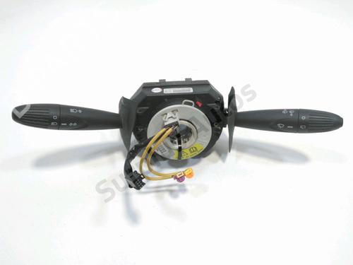 steering-wheel-controls-fiat-500-312_-2007-33034266 main image