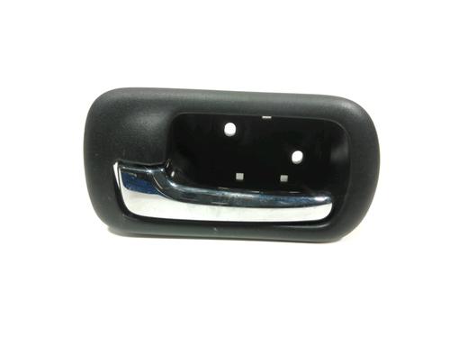 Used Rear left interior door handle HONDA CIVIC VII Hatchback (EU, EP, EV) 1.7 CTDi (EP4, EU9) (100 hp) 28252704