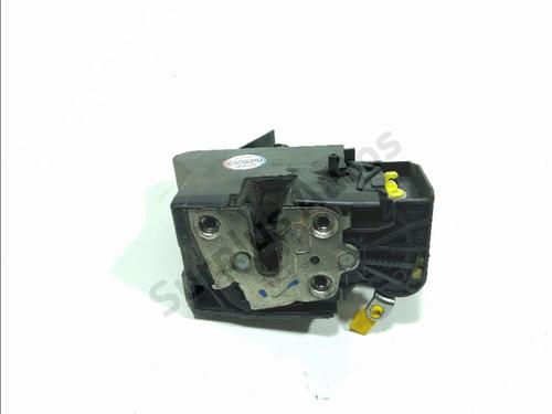 front-left-lock-dacia-sandero-ii-2012-33034565 main image