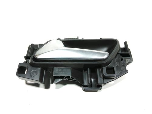 rear-left-interior-door-handle-ds-ds-3-ds-3-crossback-ur_-uc_-uj_-2018-28252619 main image