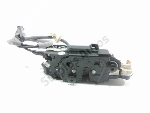 Used Front left lock VW GOLF VII (5G1, BQ1, BE1, BE2) 1.6 TDI (105 hp) 31180816