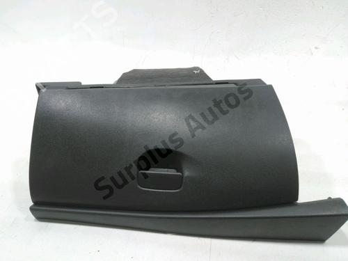 Used Glove box RENAULT MEGANE III Coupe (DZ0/1_) 1.9 dCi (DZ0N, DZ0J, DZ1J, DZ1K) (131 hp) 30991800