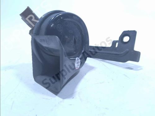 horn-renault-megane-iv-hatchback-b9amn_-2015-39088463 main image