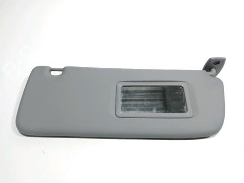 Used Right sun visor Right sun visor 28262872 28262872