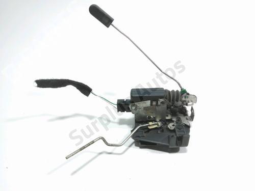 Używane Zamek drzwi przednich lewych DACIA DUSTER (HS_) 1.5 dCi 4x4 (HSMC, HSMD) (110 hp) 30869467