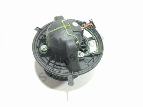 Used Heater blower motor Heater blower motor BMW 1 (E87) 118 d (143 hp) 33903772 33903772