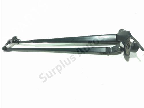 front-windshield-wiper-arm-toyota-yaris-_p13_-2010-2011-2012-2013-2014-2015-2016-2017-2018-2019-2020-34002161 main image