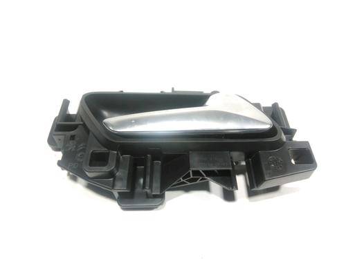 Used Front right interior door handle Front right interior door handle 37774903 37774903