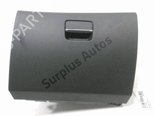Used Glove box MERCEDES-BENZ A-CLASS (W176) A 180 CDI / d (176.012) (109 hp) 30991822