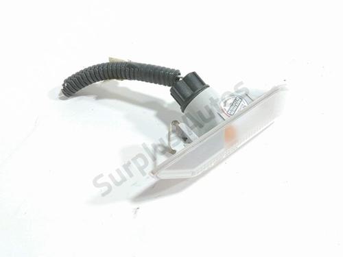 Used Left side indicator Left side indicator 39195498 39195498