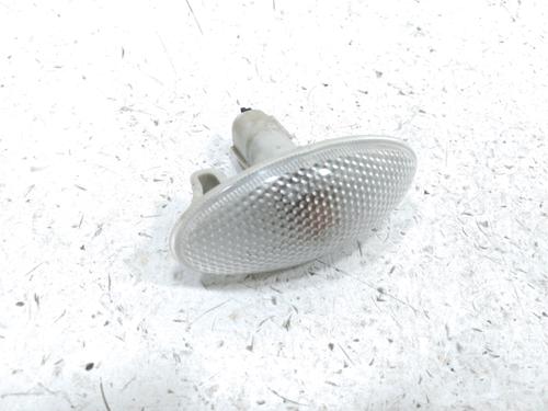 Used Left side indicator SUZUKI GRAND VITARA II (JT, TE, TD) 1.9 DDiS All-wheel Drive (JT419, TD44, JB419WD, JB419XD,... (129 hp) 31005501