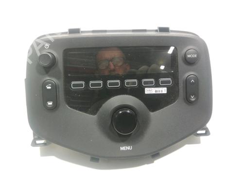Used Radio PEUGEOT 108 1.0 VTi (69 hp) 28231757