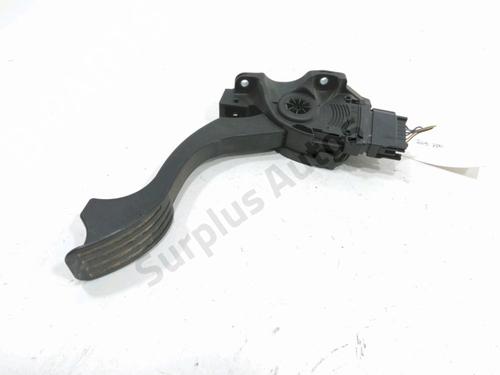 Used Pedal Pedal 37763107 37763107