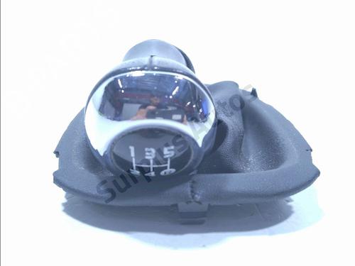 shift-knob-toyota-aygo-_b4_-2014-39088536 main image