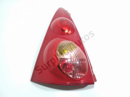 Used Left taillight PEUGEOT 107 (PM_, PN_) 1.0 (68 hp) 28270210
