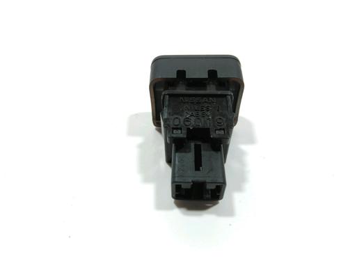 Warning switch NISSAN NOTE (E11, NE11) 1.5 dCi | BP28229275I22 - Image 2