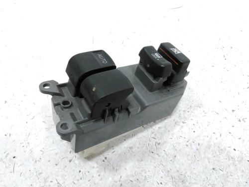 Used Left front window switch TOYOTA YARIS (_P9_) 1.4 D-4D (NLP90_, NLP90R) (90 hp) 30998906