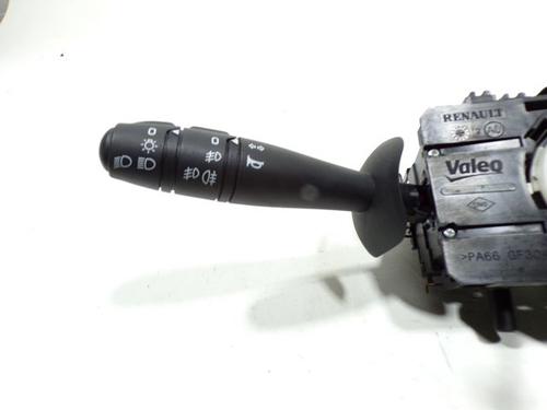 Commandes au volant RENAULT TWINGO II (CN0_) 1.2 16V (CN0K, CN0V, CN0A) | BP28226734E15