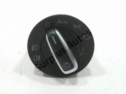 Used Headlight switch VW TOURAN (1T3) 2.0 TDI (140 hp) 30990486