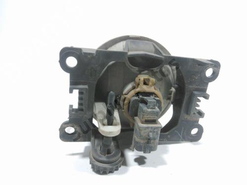 Left front fog light PEUGEOT 5008 (0U_, 0E_) 1.6 HDi | BP32261162C30