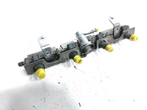 Used Injection rail Injection rail MINI MINI (R50, R53) One (90 hp) 28221276 28221276