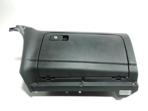 Used Glove box VW GOLF VI (5K1) 1.6 TDI (105 hp) 28231409