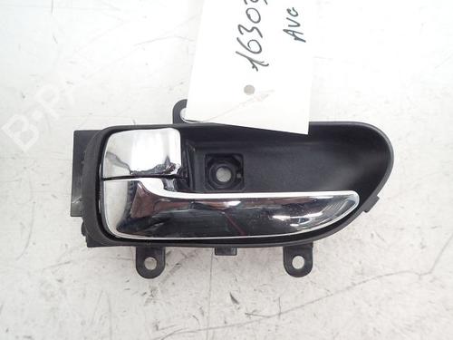 Used Front left interior door handle Front left interior door handle 30996364 30996364