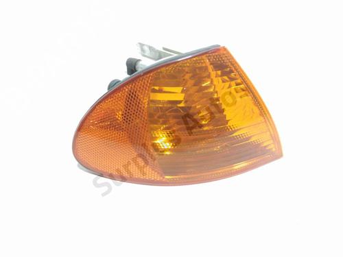 Blinklys fortil højre Blinklys fortil højre BMW 3 (E46) 318 i (118 hp) 33816027 33816027