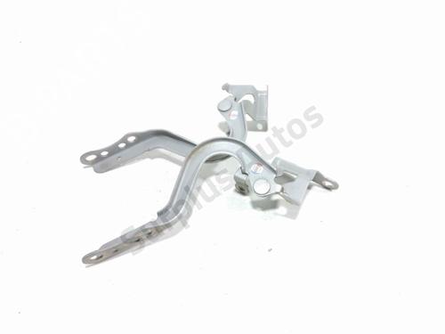 Used Hinge/Door check strap Hinge/Door check strap TOYOTA YARIS (_P13_) 1.5 Hybrid (NHP130_, NHP130) (101 hp) 40059776 40059776