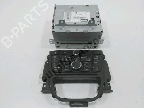 Used Radio OPEL ASTRA J GTC 1.7 CDTI (08) (110 hp) 31240164
