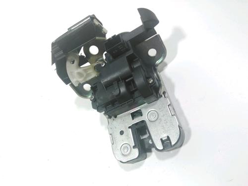 Used Tailgate lock AUDI A1 (8X1, 8XK) 1.6 TDI (105 hp) 28260482