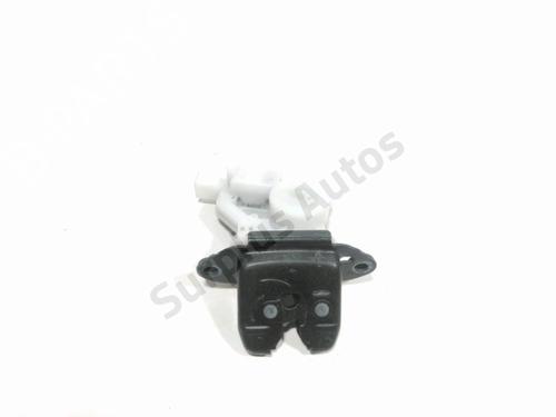 Tailgate lock RENAULT KADJAR (HA_, HL_) 1.5 dCi 110 (HLA3) | BP28260744C101