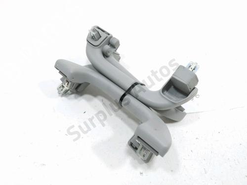 Used Interior handle Interior handle HONDA JAZZ III (GE_, GG_, GP_, ZA_) 1.3 i (GE6, GG3, GG6) (100 hp) 31003515 31003515