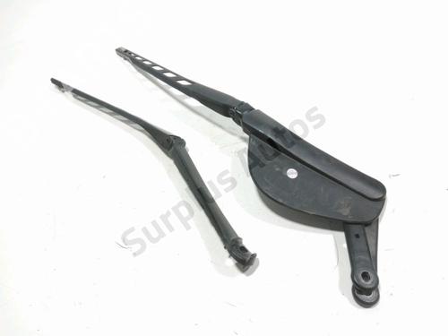 Used Front windshield wiper arm BMW 5 Touring (E61) 530 d xDrive (235 hp) 31846239