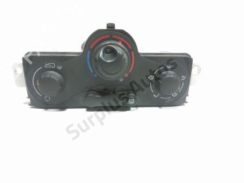 Commande Chauffage RENAULT KANGOO Express (FW0/1_) 1.5 dCi 85 (FW0K, FW0L, FW0B) (86 hp) 28228201