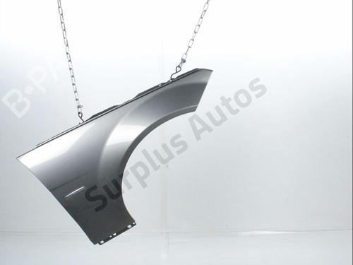 Used Right front fenders Right front fenders MERCEDES-BENZ C-CLASS (W204) C 200 CDI (204.001) (136 hp) 33750305 33750305