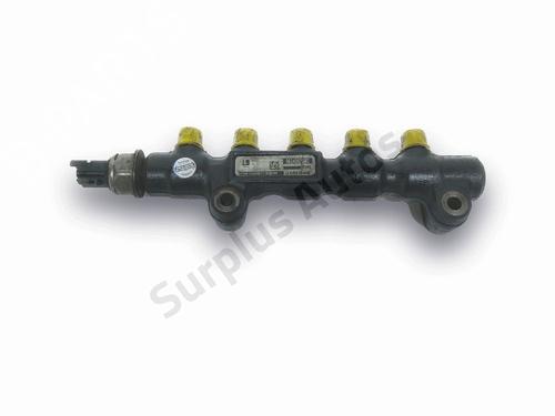Used Injection rail Injection rail 38300515 38300515