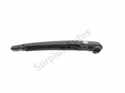 Used Rear windshield wiper arm CITROËN C3 III (SX) 1.5 BlueHDi 100 (SXYHYP, SXYHTU) (102 hp) 31080476