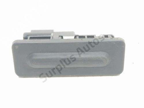 Used Switch Switch PEUGEOT 2008 I (CU_) 1.6 HDi (92 hp) 39706890 39706890