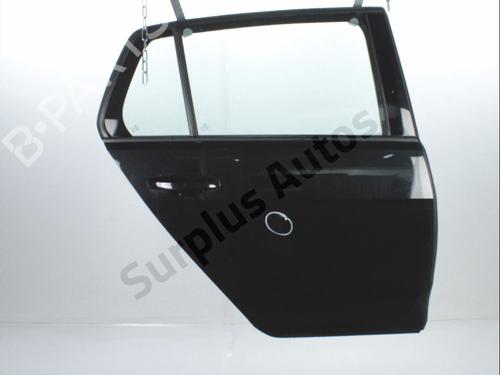 right-rear-door-vw-golf-vii-5g1-bq1-be1-be2-2012-2013-2014-2015-2016-2017-2018-2019-2020-2021-31938770 main image
