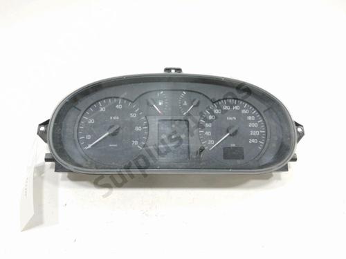 Cockpit RENAULT SCÉNIC I MPV (JA0/1_, FA0_) 1.6 (JA00, JA16, JA15, JA19, JA1V, JA2B, JA2C, JA0B,... (107 hp) 30991449