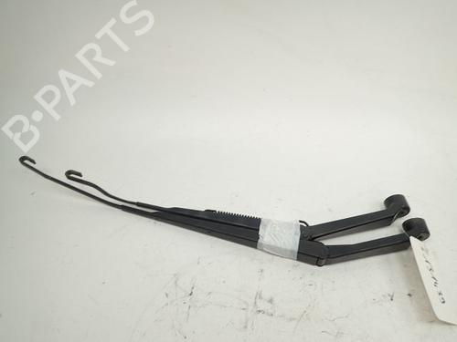 Used Front windshield wiper arm Front windshield wiper arm 37789753 37789753