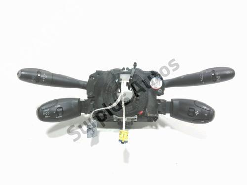 steering-wheel-controls-citroen-berlingo-multispace-b9-2008-33111916 main image