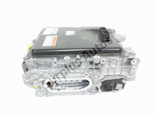 inverterconverter-toyota-c-hr-_x2_-_h2_-2023-32488712 main image