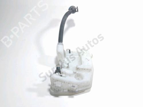 windscreen-washer-tank-bmw-x1-f48-2014-2015-2016-2017-2018-2019-2020-2021-2022-32154438 main image