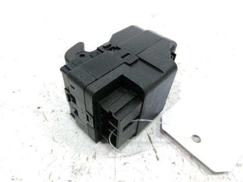 Left front window switch PEUGEOT 206 SW (2E/K) 1.4 | BP30998911I27 - Image 2